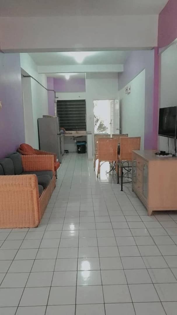 Seaview Homestay Pd Port Dickson Dış mekan fotoğraf